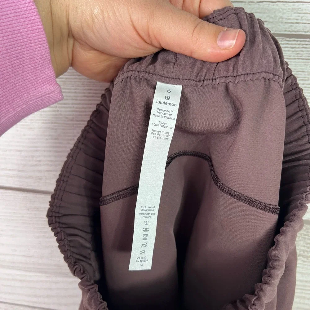Lululemon Active Women's On The Fly Drawstring Skirt Size 6_9